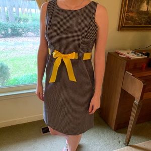 Simple gingham dress with yellow bow